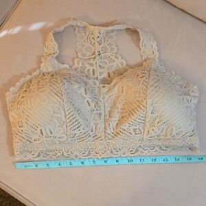 Maurices Delicate Lace Bralette in Cream